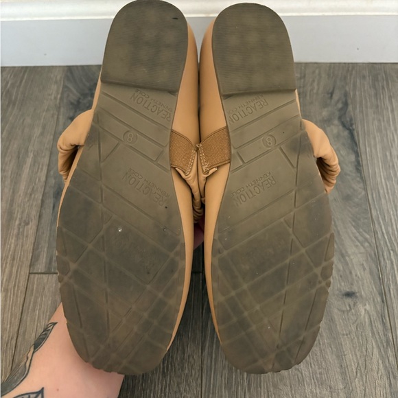 Nude flats - Reaction by Kenneth Cole - Picture 3 of 5